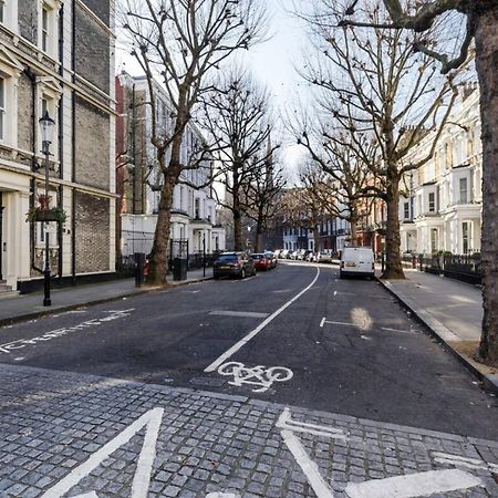 Elegant Earl'S Court 2 Bedroom Flat Just 4 Minutes From Tube ลอนดอน ภายนอก รูปภาพ